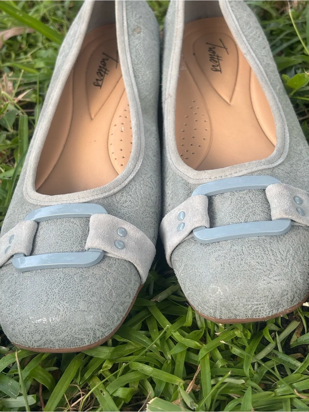 Trotters Sage Green Buckle Flats Blue Suede Ballet Women Size 11